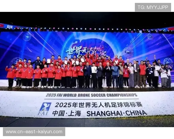 世界无人机足球锦标赛奖杯设计亮相 灵感源自古代浑天仪